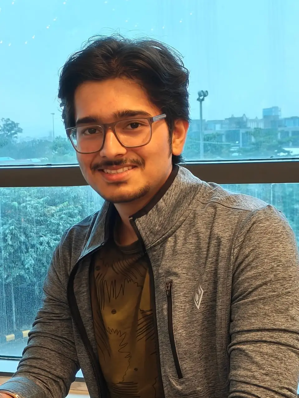 Aryan Babar, founder of Finscious